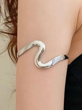 New Beachy Silver Wave Boho Arm Cuff Bracelet